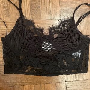 Princess Polly lace crop top/bralette